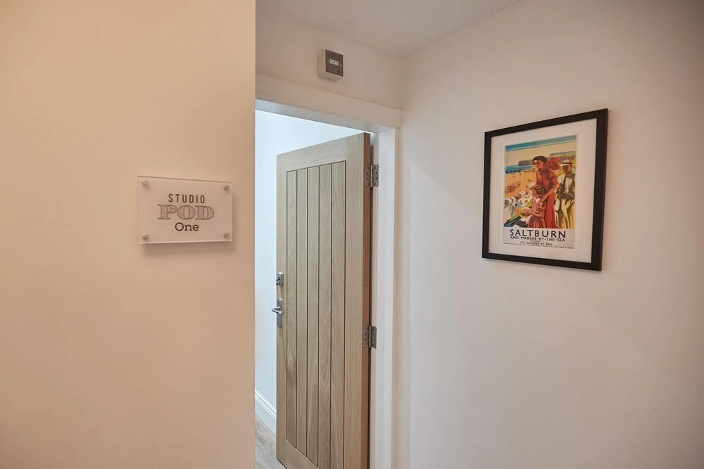 Host Stay Studio Pod 1