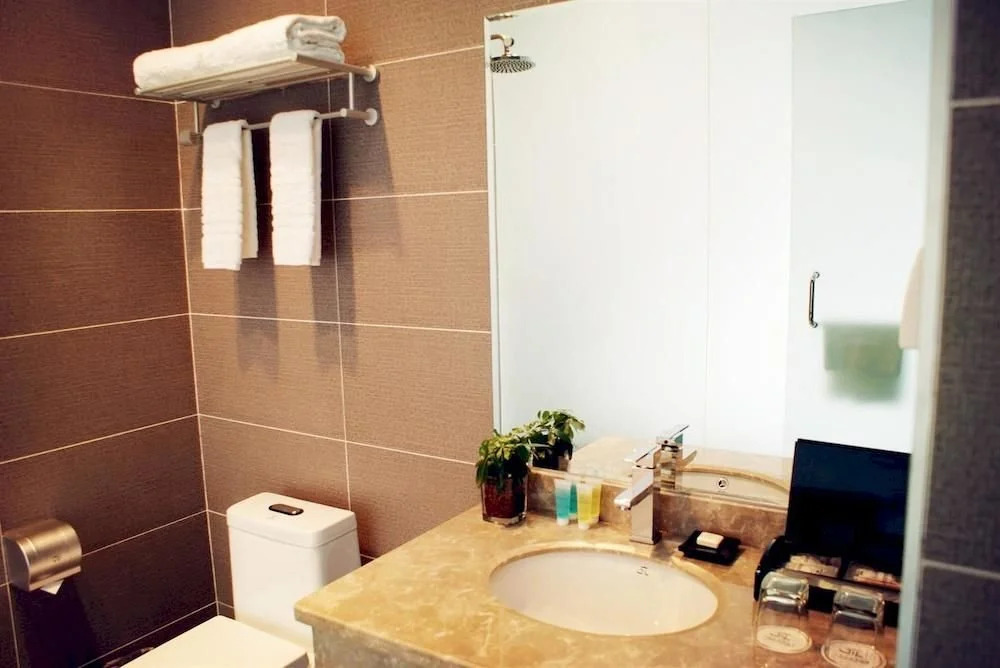 Jinlangting Business Hotel