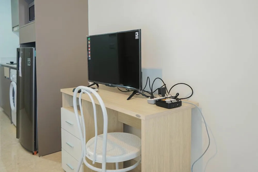 New Furnished Studio Sea View @ Gold Coast Apartment