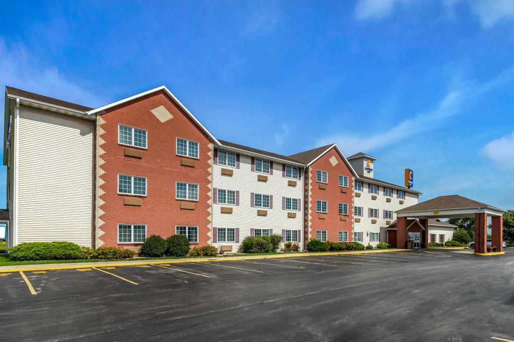 Comfort Inn Story City - I-35 near Ames