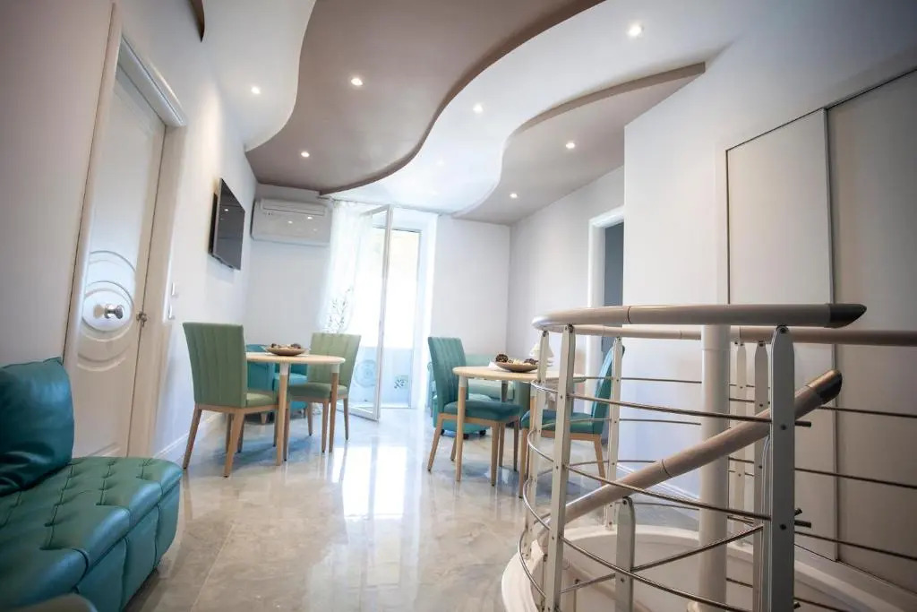 Cavalieri DOro Luxury House
