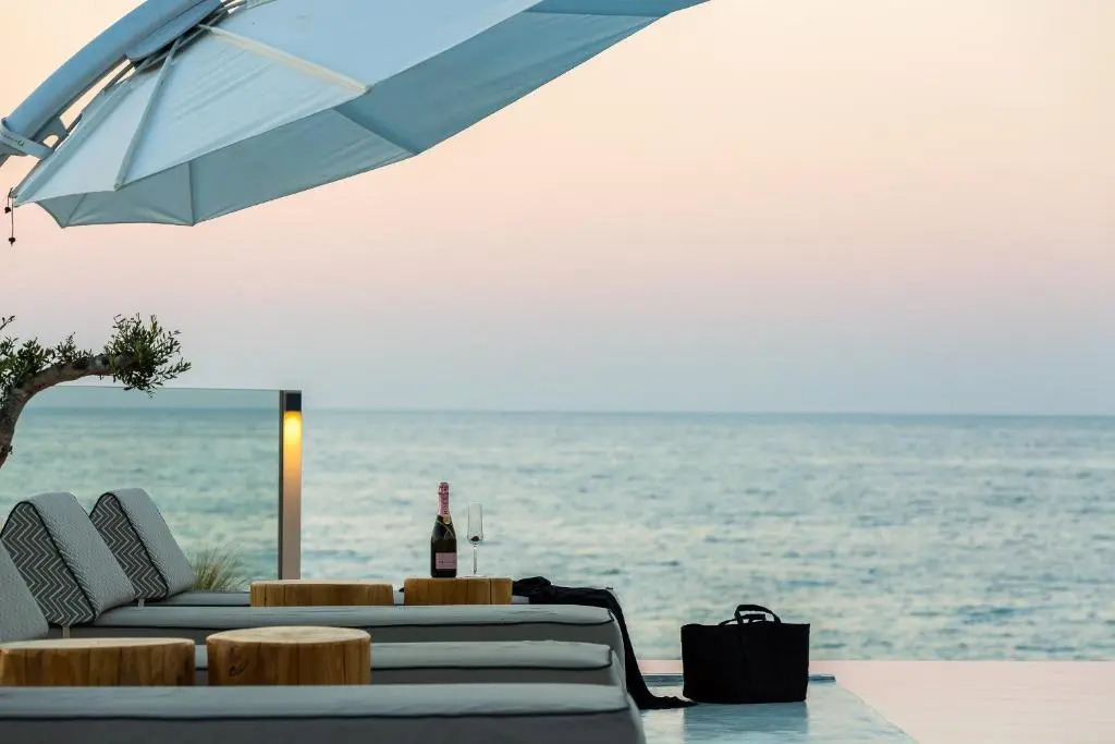La Casa di Mare, Luxury Beach Front Villa with Private Pool, Whirlpools & Sauna, By ThinkVilla