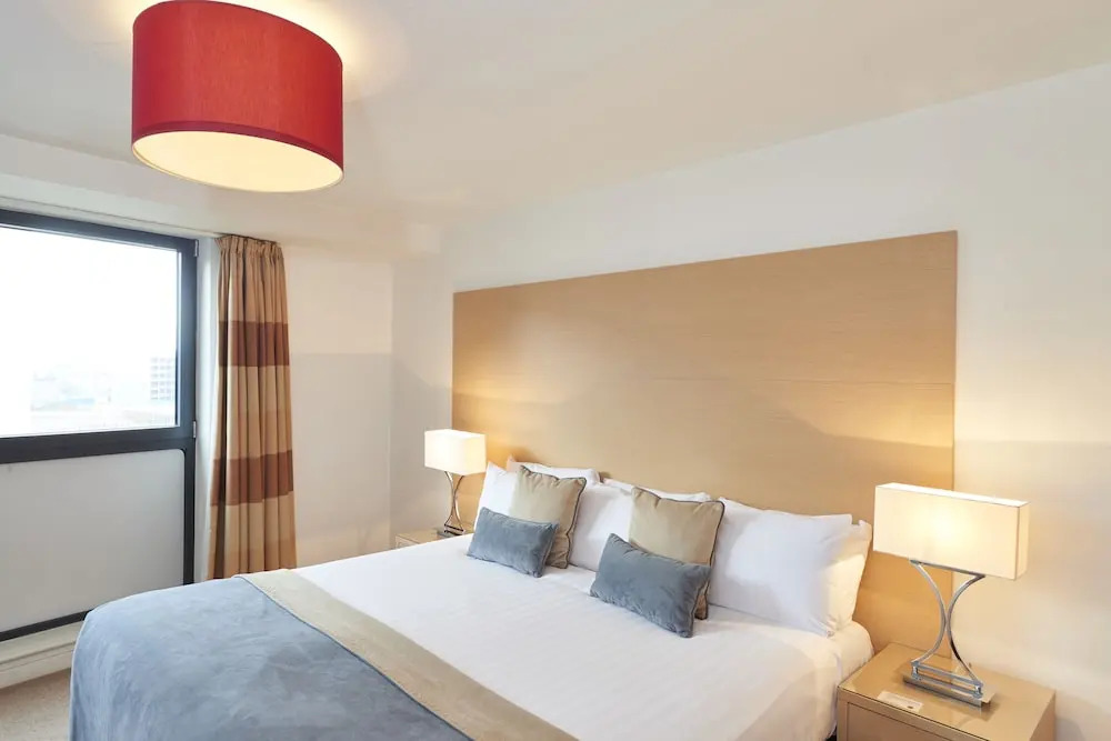 Fountain Court Apartments - EQ2