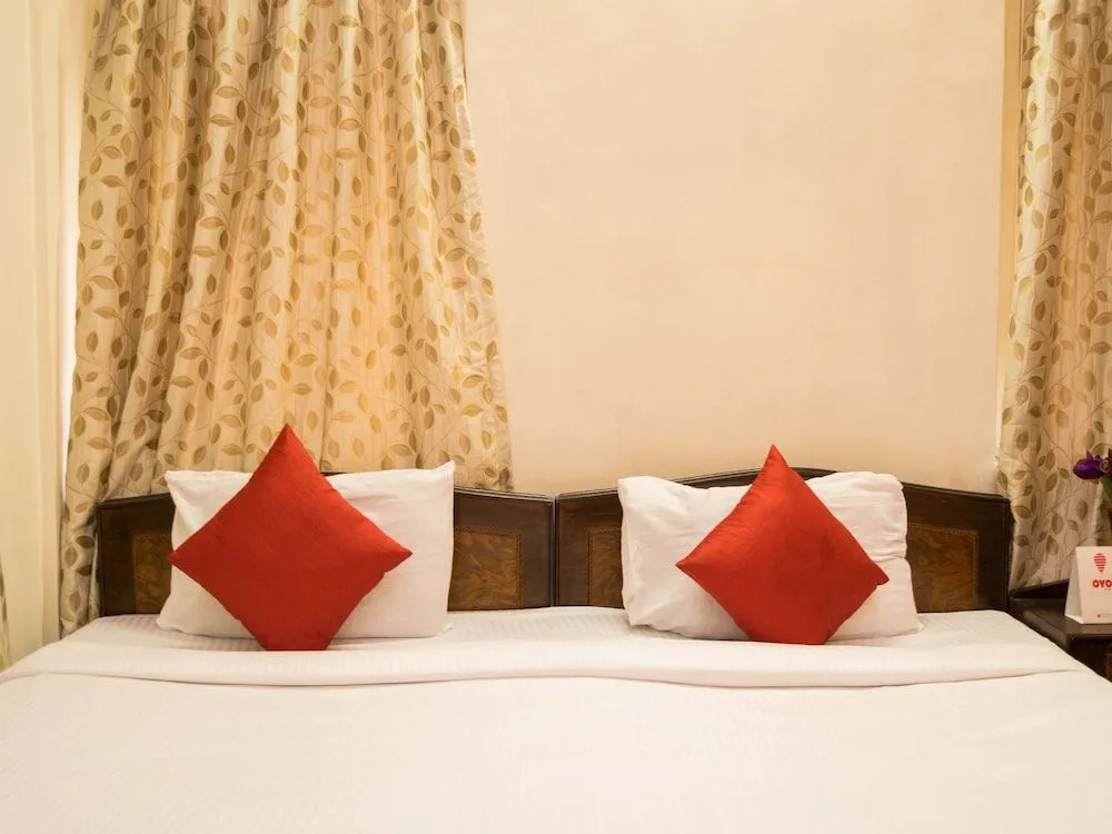 OYO 6157 Coral Residency