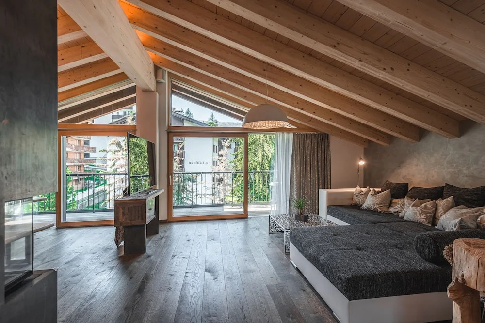 Joes Luxury home