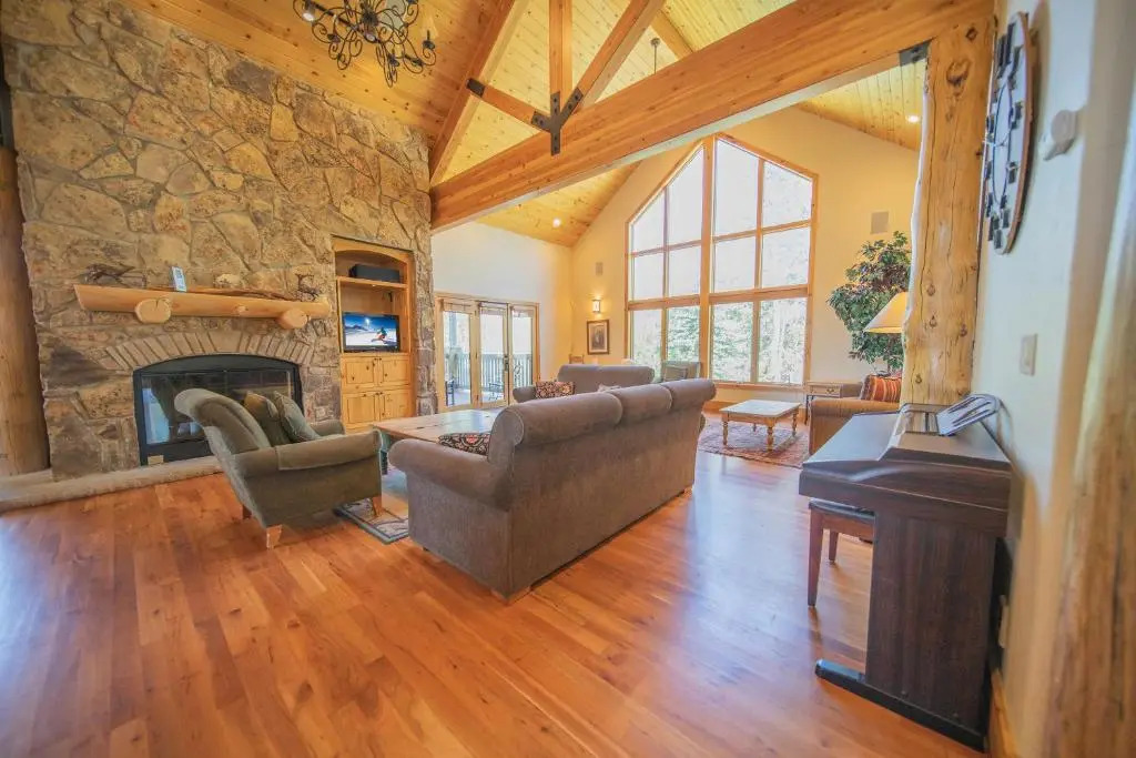 Goldenrod Home 6