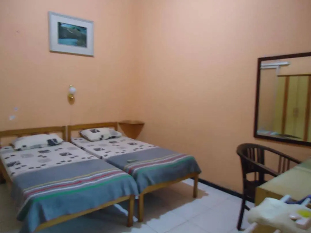 Riyadi Guest House Surabaya