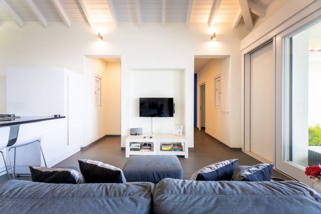 Spacious, Bright Villa - Spectacular Ocean View