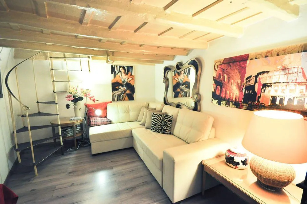 Holiday Apartments Rome - Trevi Fountain