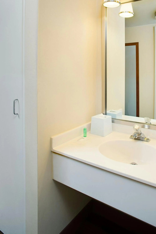 Four Points by Sheraton Philadelphia Airport
