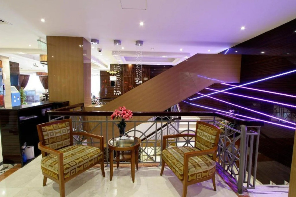 Dorus Hotel