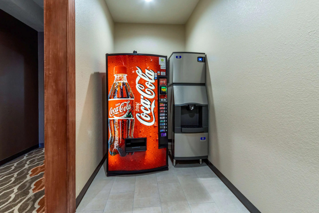 Comfort Inn & Suites Harrah