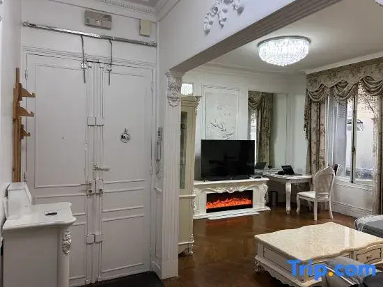 Cozy Stay Near The Eiffel Tower