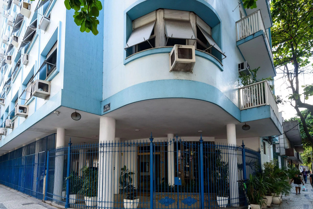 Espaçoso 3qtos No Leblon Com Garagem | Bm 647/405