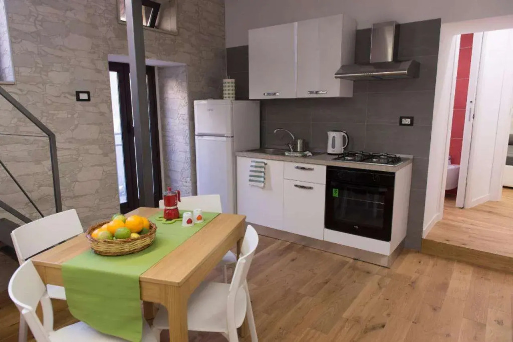 Manganelli Home