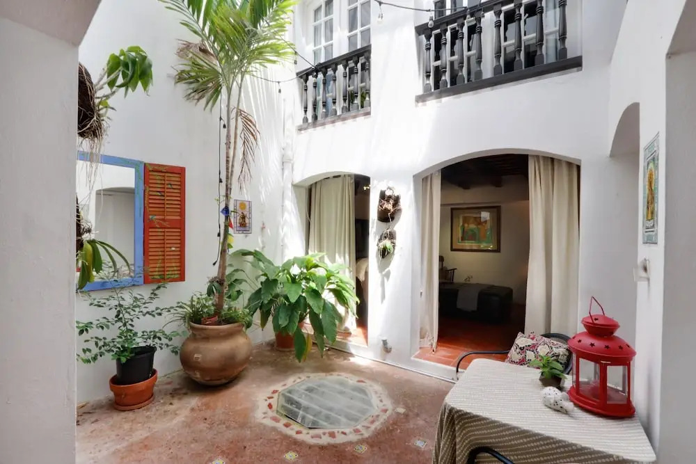 La Posada (Juana La Loca)