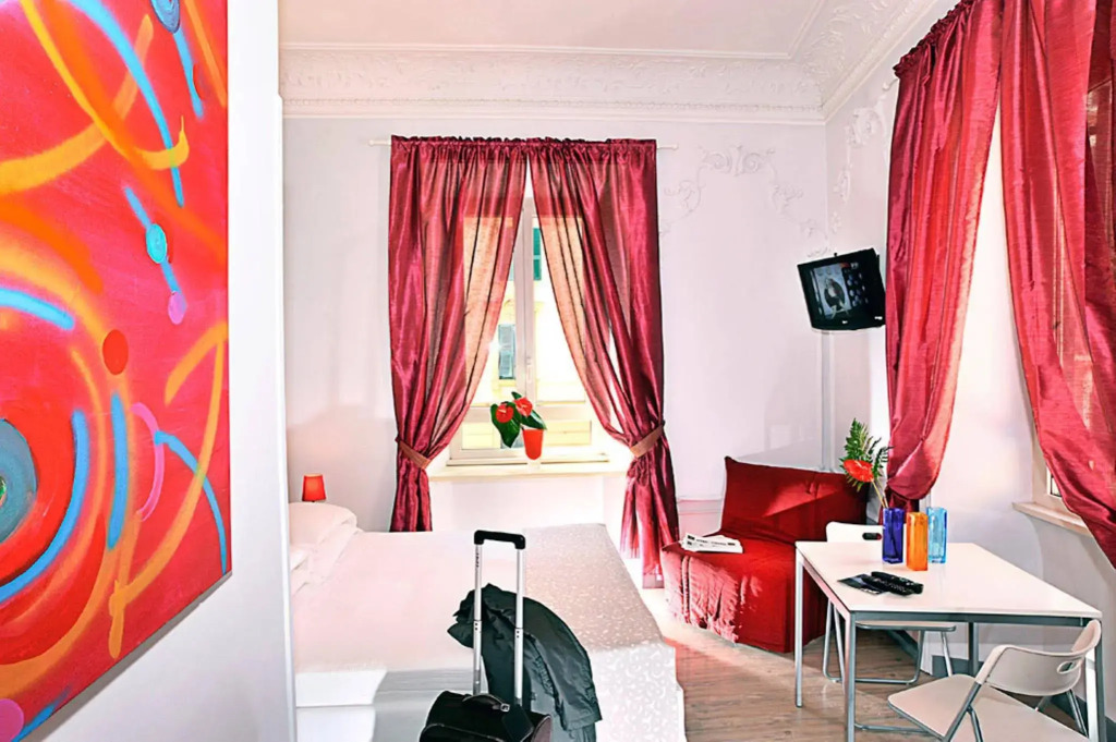 Hotel Colors