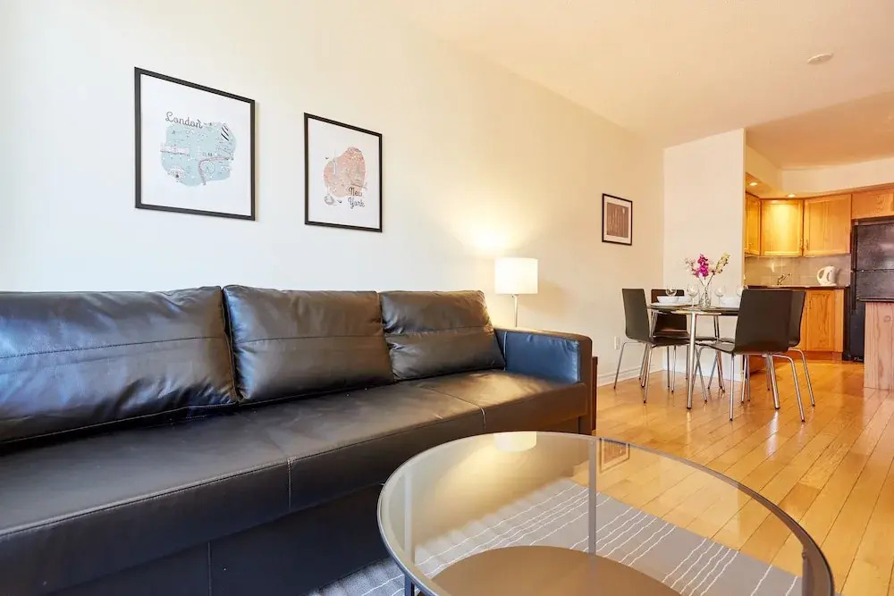 Atlas Suites - Rogers Centre