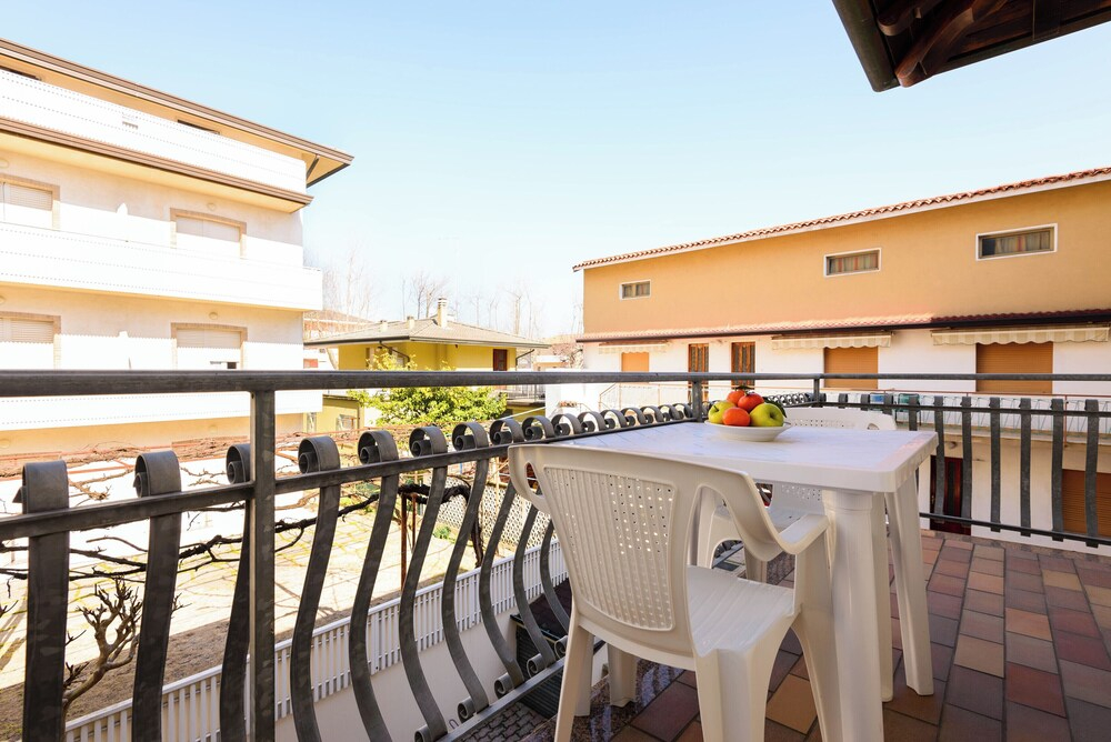 Lignano Sabbiadoro Flat With Terrace