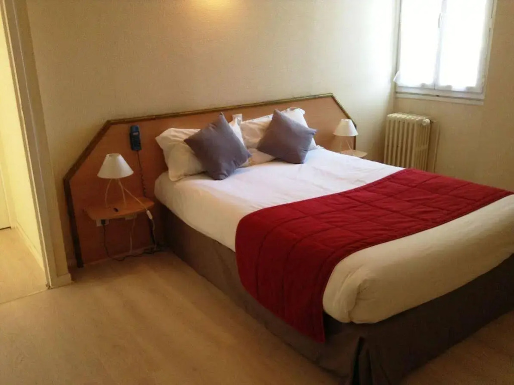 Logis Hôtels - Hôtel et Restaurant Les Cordeliers