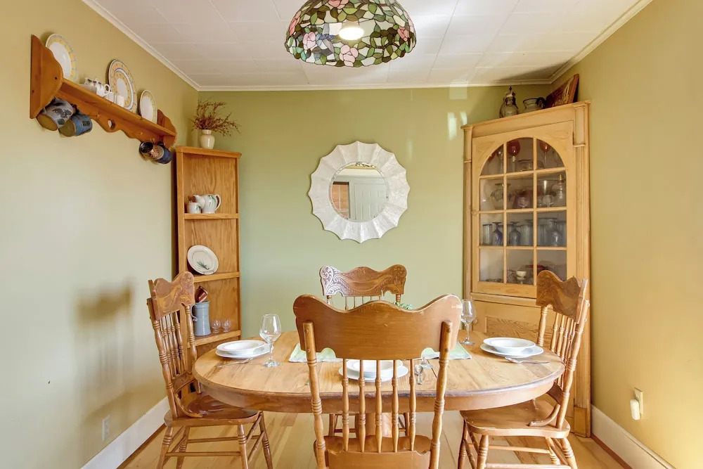 Spacious Duluth Home ~ 4 Mi to Lake Superior!