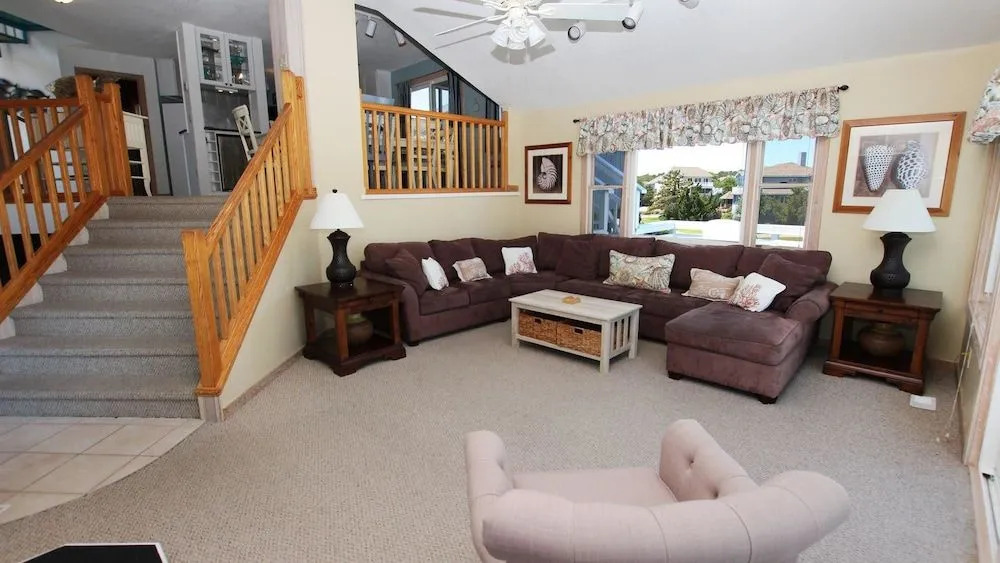 Beachwalk - 5 Br Home