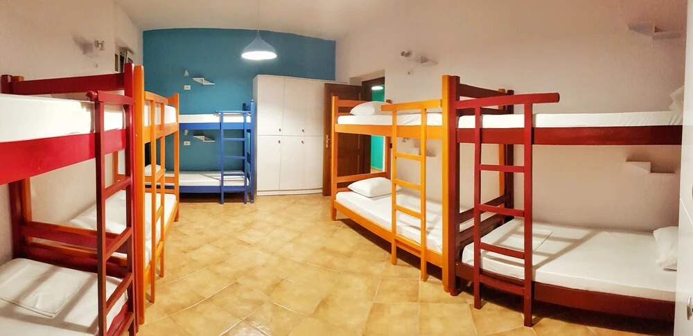 Bed Station Hostel & Bar