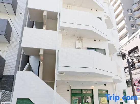 Mi-APT Shiro 新宿