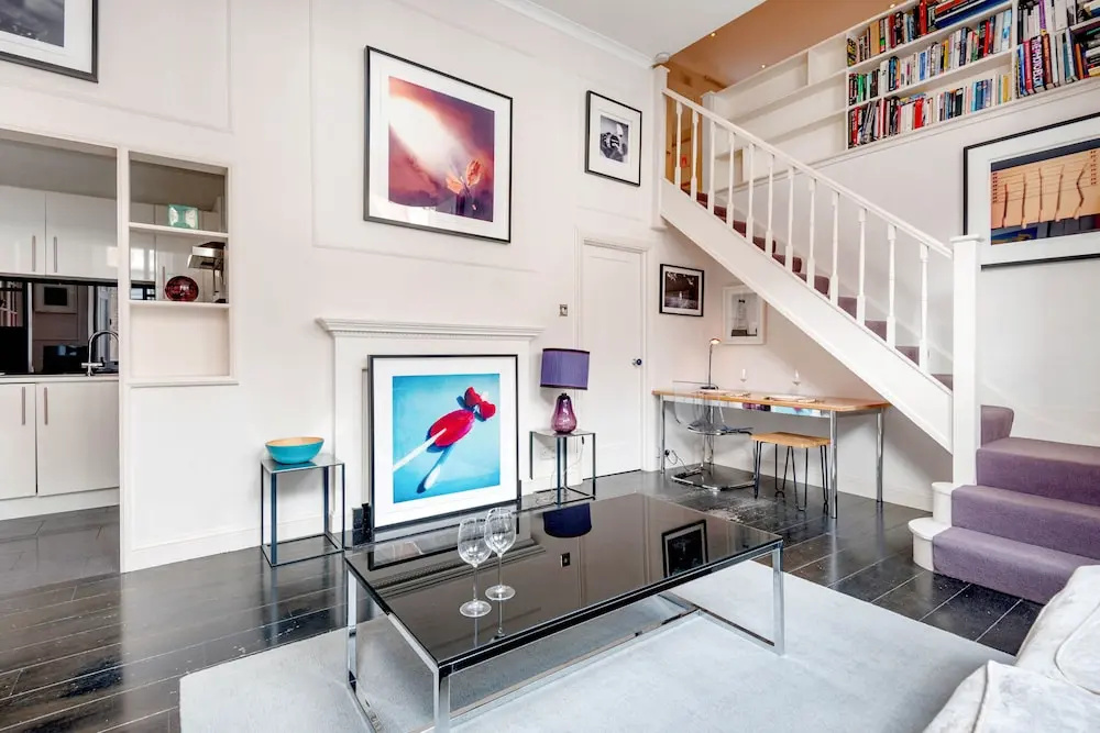 Chic Chelsea Home near South Kensington by UnderTheDoormat