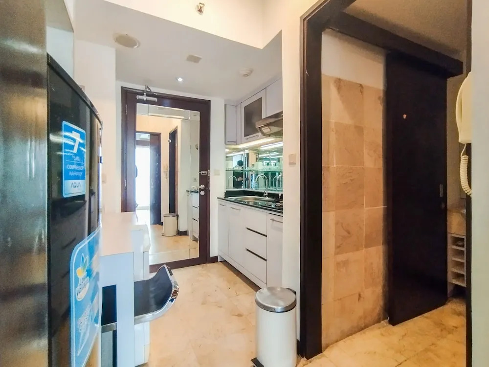 Best Location 1Br Without Living Room Apartment Braga City Walk