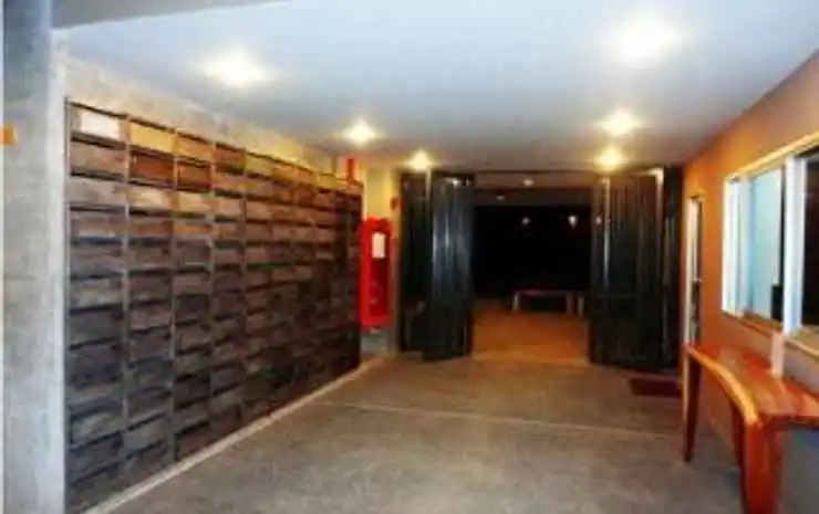 Nandamalee Place