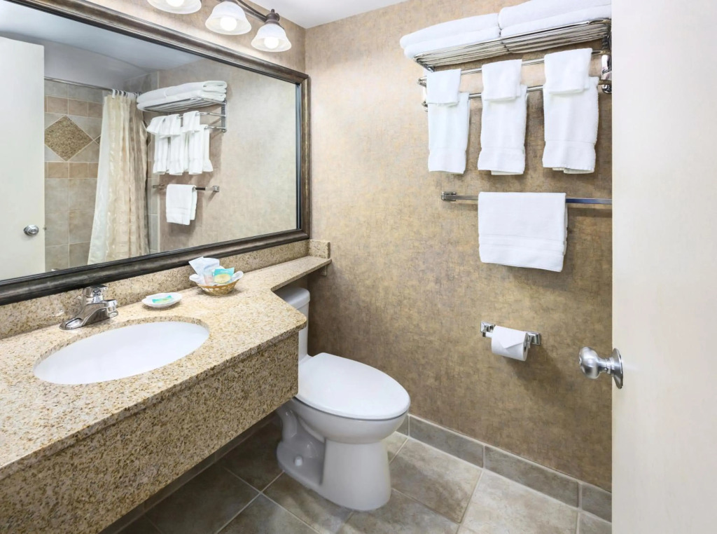 Arrowwood Resort Hotel and Conference Center, Alexandria