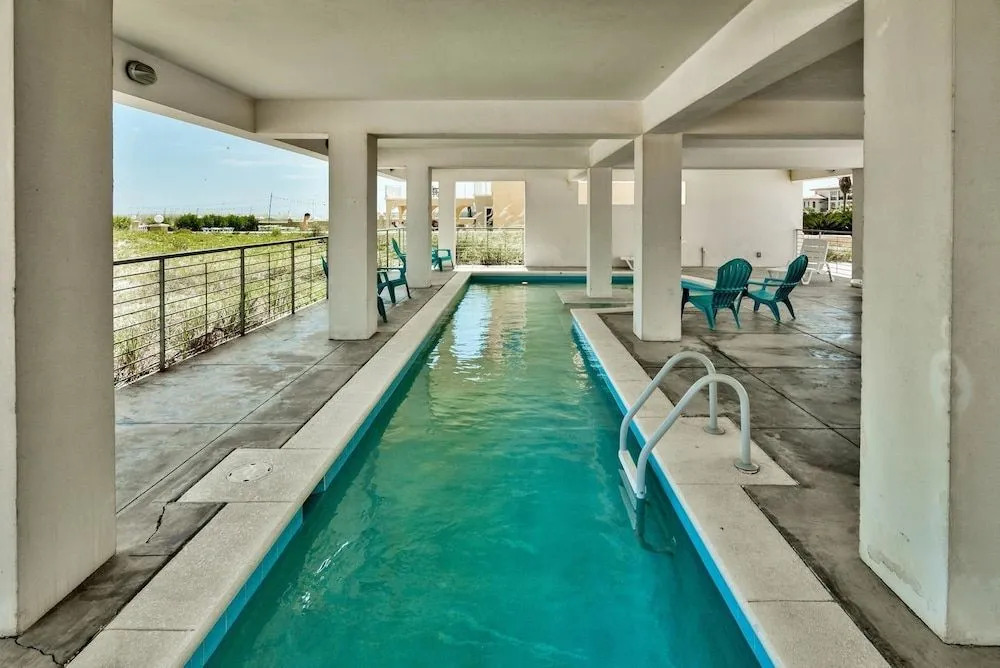 The White House of Holiday Isle 6 Bedroom Holiday Home by Five Star Properties