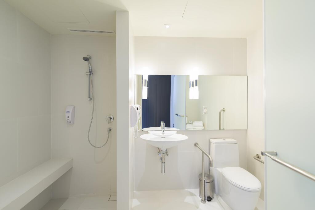Holiday Inn Express Bangkok Siam by IHG