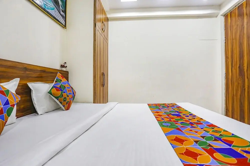 FabHotel Imperail House