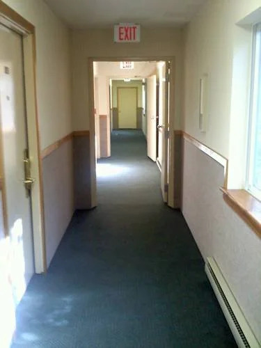 Carriage House Motor Inn