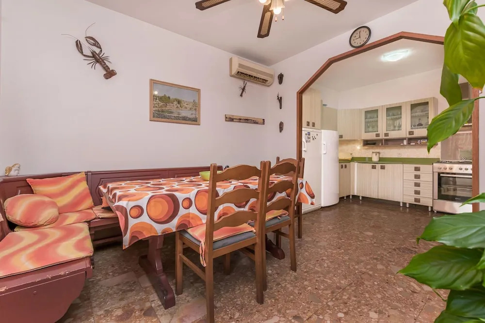 Apartment Proti