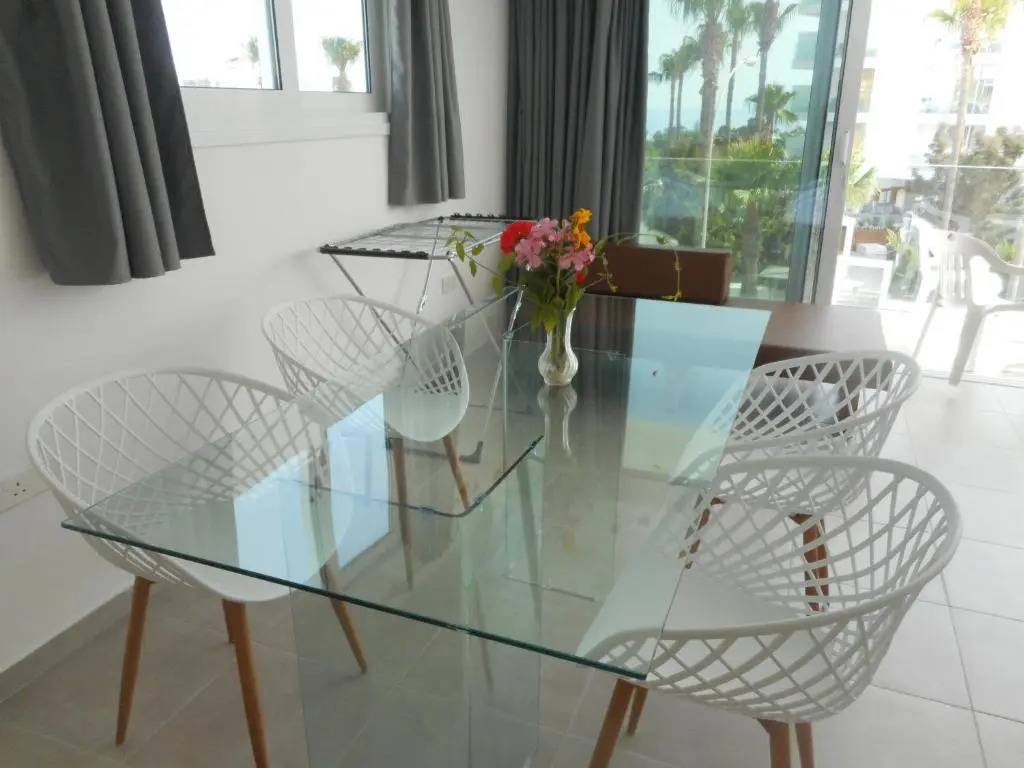 Luxiary Delux Apartment at Kkaras