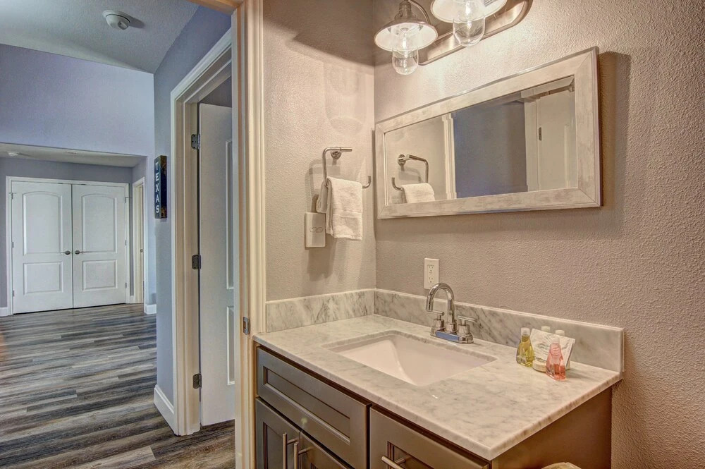 Lost and Found Gw110 4 Bedrooms 3 Bathrooms Home