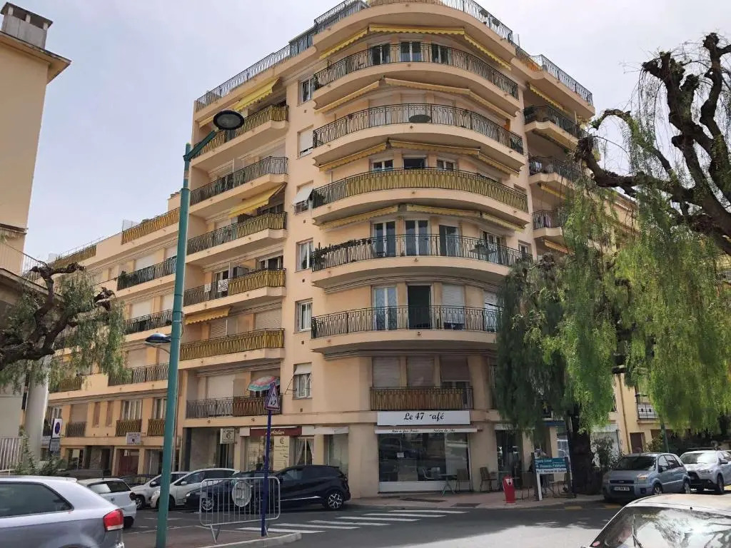 Appartement Menton, 2 pièces, 4 personnes - FR-1-196-305