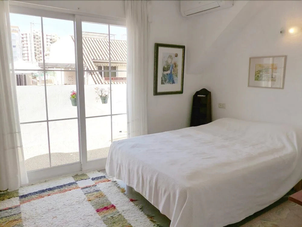 Private Rooftop Pool and Terrace Apartment Ref 87