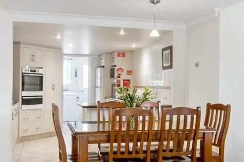 4/84 Lawson Street - Beach Haven 4