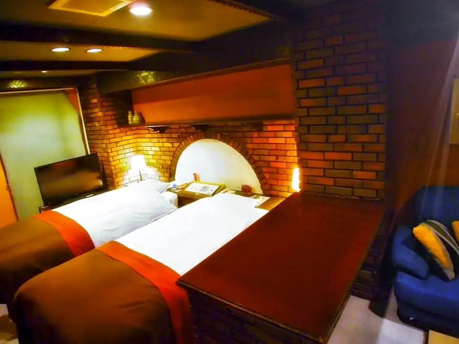 Hotel 24(Twenty four)