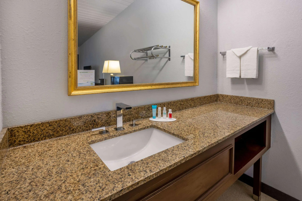Travelodge by Wyndham Appleton