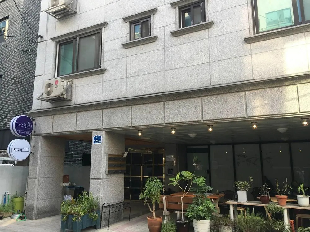 Sunnyhill Guesthouse Hongdae