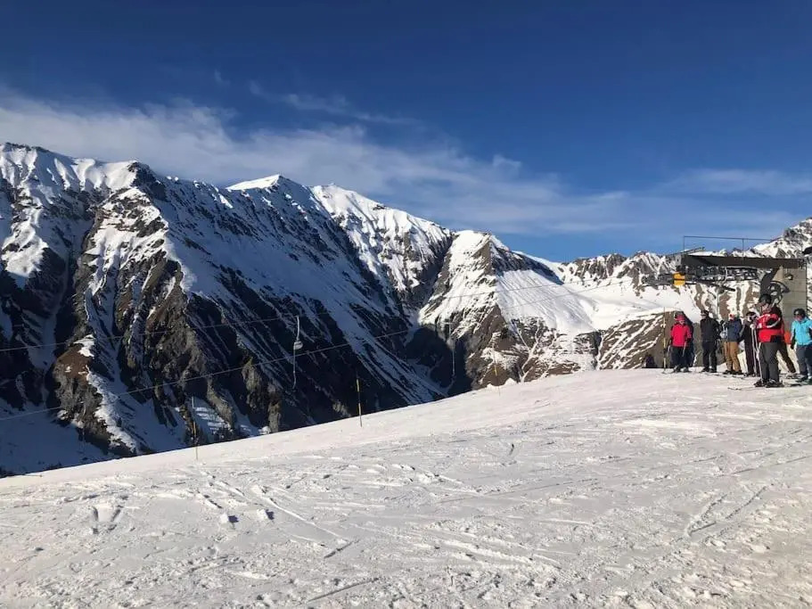 1-room apartment * directly by the cable car * Bernese Alps