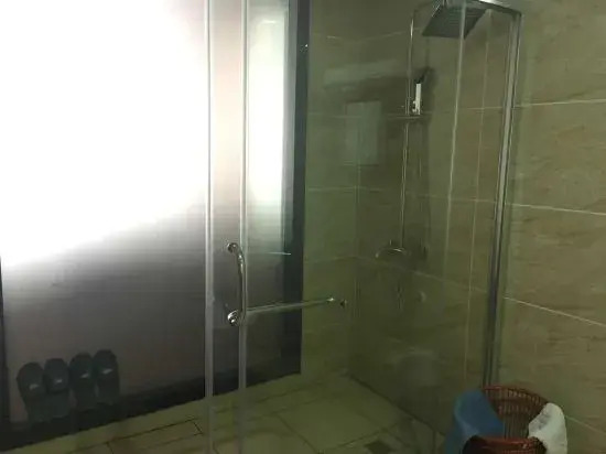 Lifeng Hotel