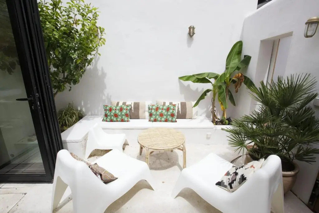 Bohemian house with terrace and parking 5 min from the beach - Welkeys