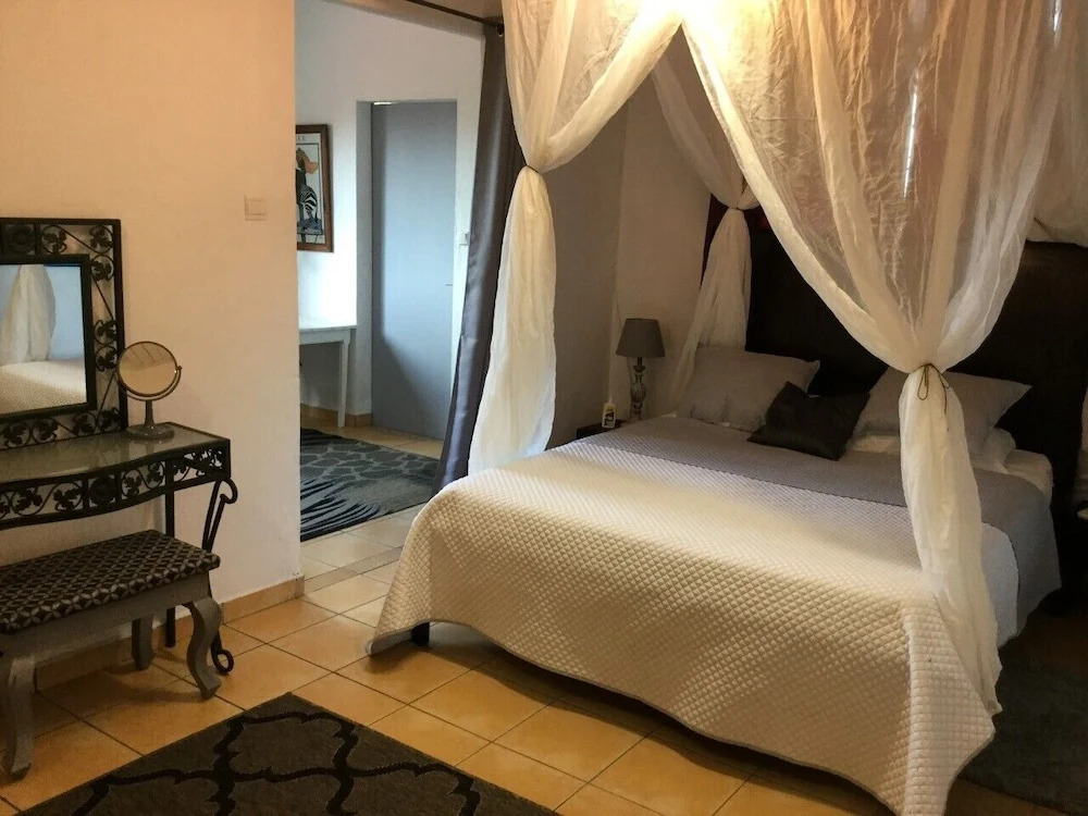 Racoon Lodge