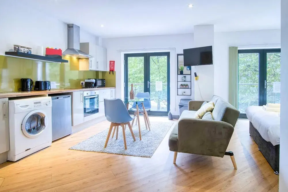 Princess Lofts 1 - 1 Bedroom Studio - Swansea